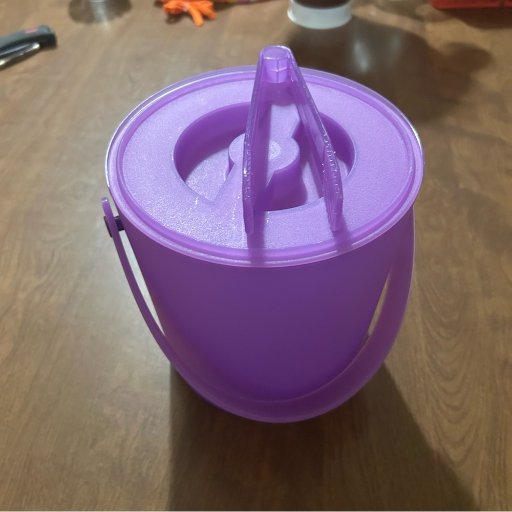 Vintage Pioneer ice bucket